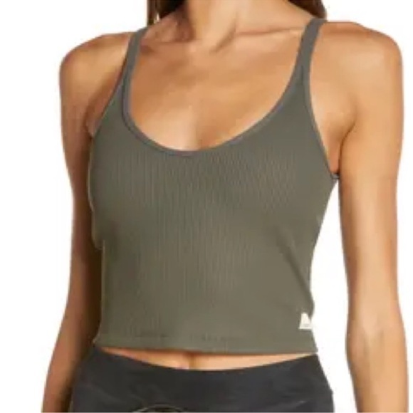 Vuori Rib Crop Tank - Picture 11 of 13